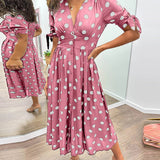 Mia™ - Robe à pois avec décolleté en V profond