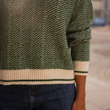 EMILIA™ | PULL À COL EN V VERT